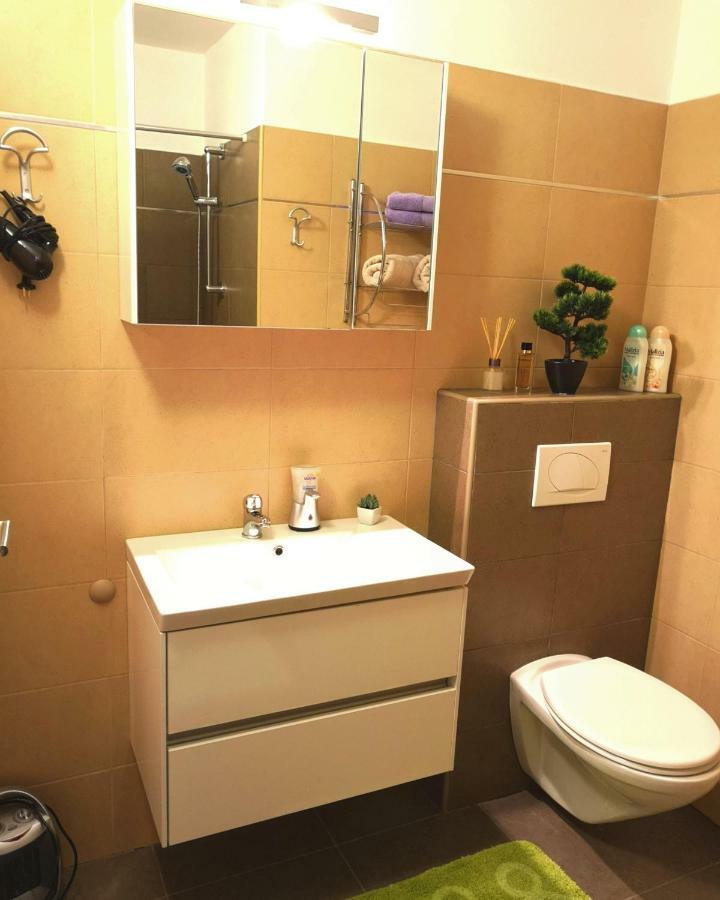 Apartment Hum-The Smallest Town In The World Εξωτερικό φωτογραφία